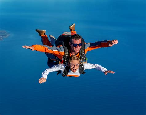 gojump america reviews Best Oceanview Skydiving in Hawaii with GoJump America